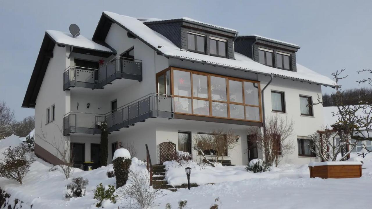 Ferienwohnung Neumann เกอร์สเฟลด์ ภายนอก รูปภาพ